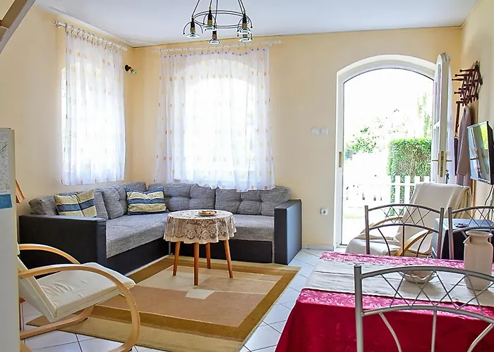 Welle By Interhome Hébergement de vacances Balatonmáriafürdő